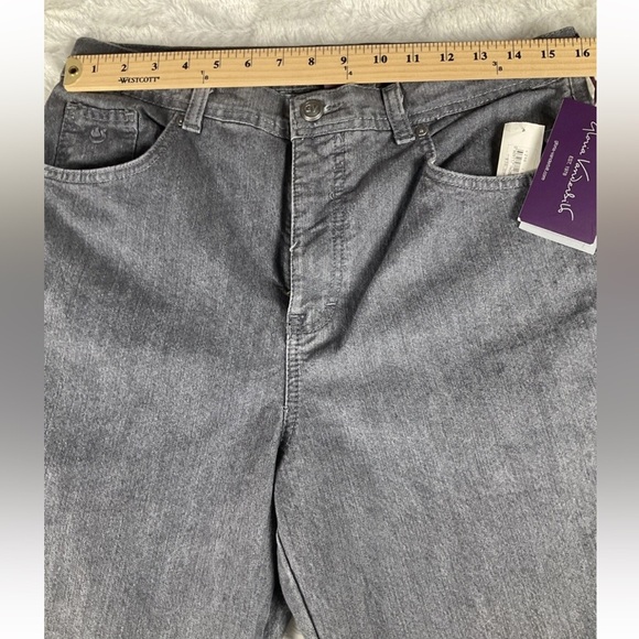 Gloria Vanderbilt Amanda Womens Gray 14 Jeans Classic Stretch Straight Leg Fit - Picture 9 of 15